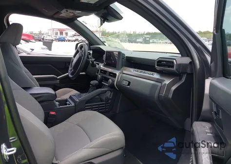 2025 Toyota Tacoma Sr5 2Wd z USA, uszkodzony, nr VIN 3TMKB5FN9SM029404